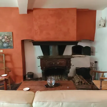Maison De Chouliou Holiday home *