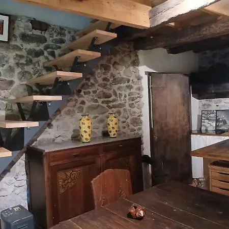 Maison De Chouliou Holiday home